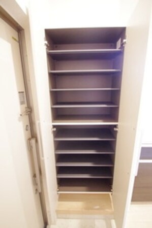 スタヴ オールの物件内観写真